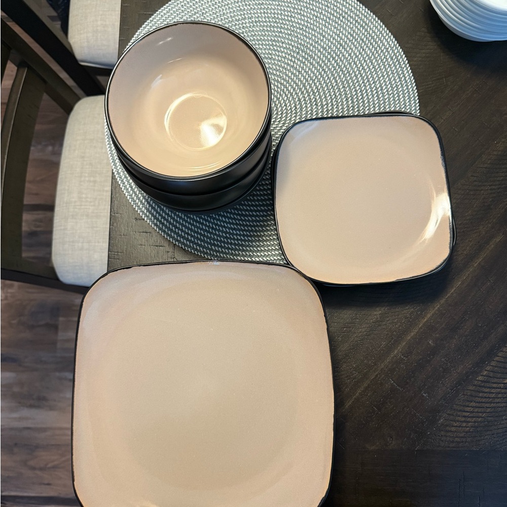 Modern Cream and Black Dinnerware Set